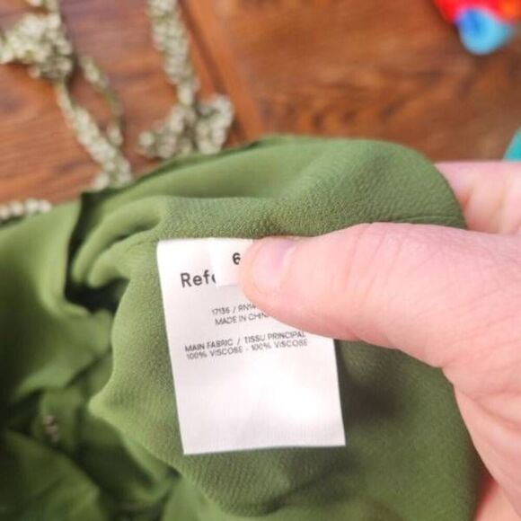 NWT Reformation Christine Dress Moriet Green Polka Dot Smocked Tie Straps SZ 6 - Picture 2 of 4